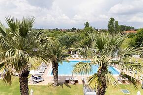 Mythic Summer Hotel