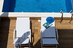 Mythic Summer Hotel
