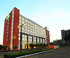 Lemon Tree Hotel, Sector 68, Sohna Road, Gurugram