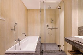 Lemon Tree Hotel, Sector 68, Sohna Road, Gurugram
