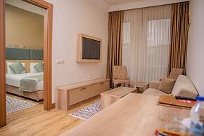 Mari Suites Hotel