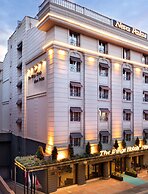 The Wings Hotels Neva Palas