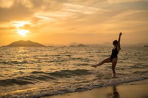 Sunset Beach Club Villas