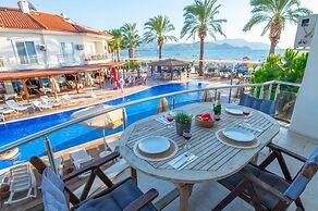 Sunset Beach Club Villas