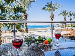 Sunset Beach Club Villas