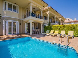 Sunset Beach Club Villas