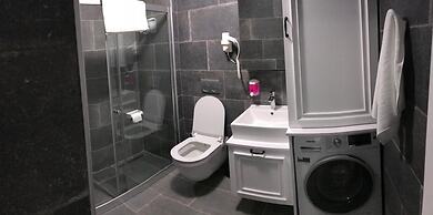 Luxx Suite
