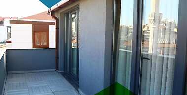 Luxx Suite