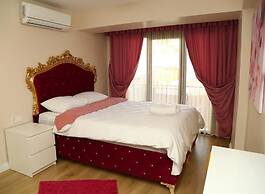 Luxx Suite