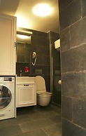 Luxx Suite