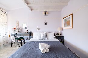 Blue Crystal Villa