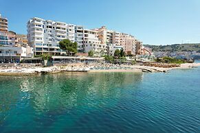 Oceanic Overview Suites