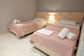Oceanic Overview Suites