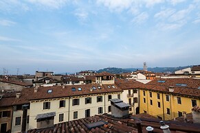 Bright Apartments Verona - Borsari Historical 2