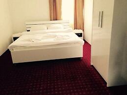 Hotel Camp Karagaq