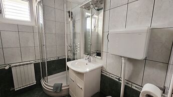 Adria Apartments