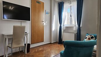 Adria Apartments