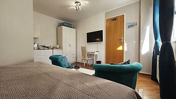 Adria Apartments