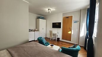 Adria Apartments
