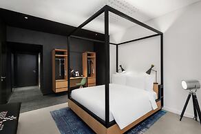 Canopy by Hilton Dubai Al Seef