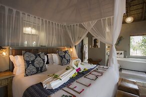 Naledi Game Lodges