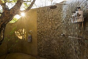 Naledi Game Lodges