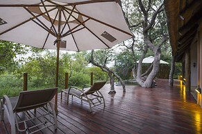 Naledi Game Lodges