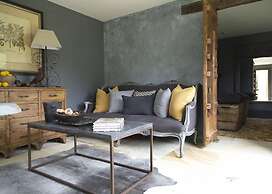 Elm Cottage Barn