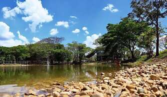 Alongkorn Farm and Resort