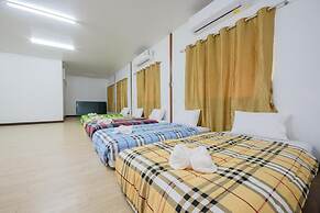 Taksina Garden Resort