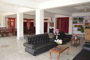 Grand Noora Palace