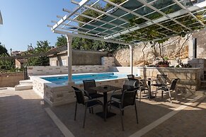 Guest House Kusalo