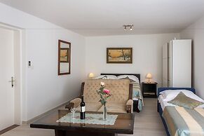 Guest House Kusalo