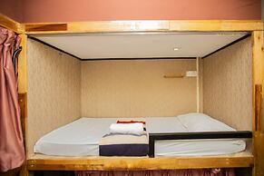 Escape Backpackers KK