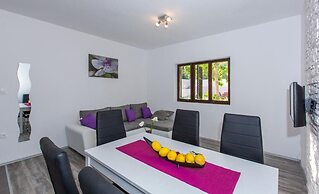 Apartments Villa Roza