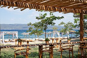ELIVI Skiathos