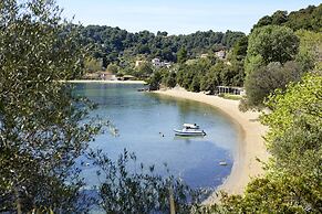 ELIVI Skiathos