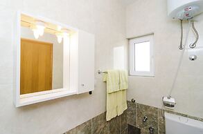 Apartments & Rooms Barisic