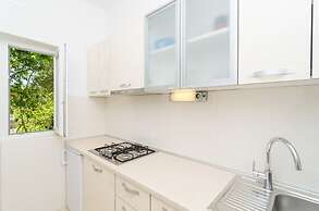 Apartments & Rooms Barisic