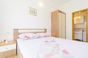 Apartments & Rooms Barisic