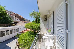 Apartments & Rooms Barisic