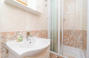 Apartments & Rooms Barisic