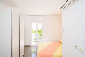 Apartments & Rooms Barisic
