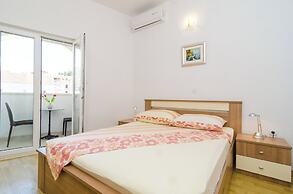 Apartments & Rooms Barisic
