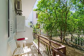 Apartments & Rooms Barisic