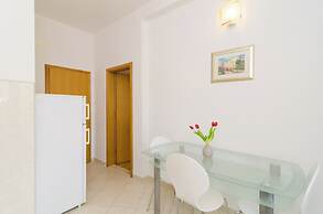 Apartments & Rooms Barisic