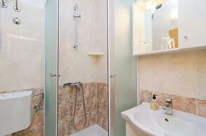 Apartments & Rooms Barisic
