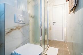 Apartments & Rooms Barisic