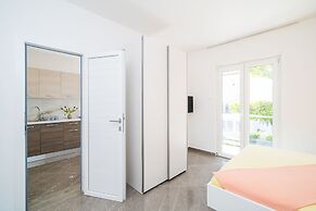 Apartments & Rooms Barisic