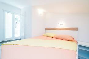 Apartments & Rooms Barisic